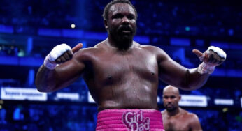 Derek Chisora Anggap Deontay Wilder Lawan Mudah, Pilih Hindari ‘The Bronze Bomber’