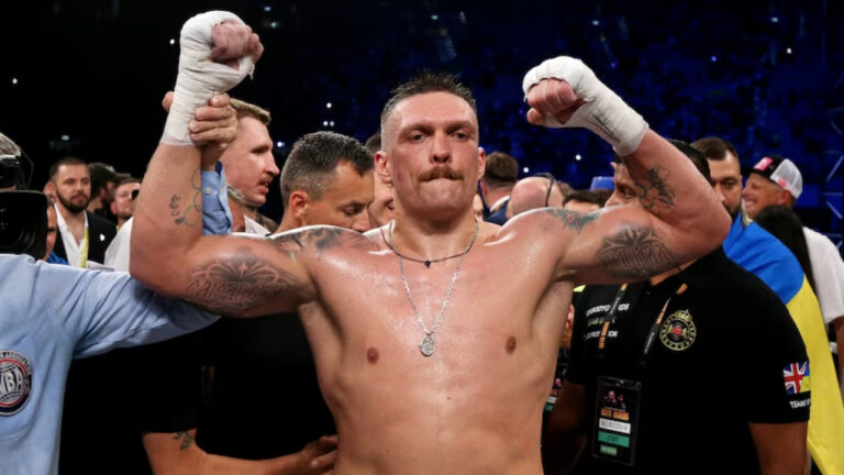 Oleksandr Usyk "Terence Crawford Petarung Terbaik di Dunia, Bukan Saya"