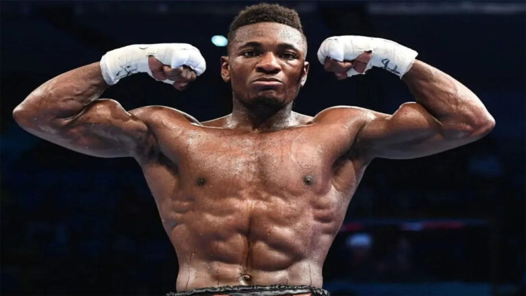 Christian Mbilli Pertahankan Gelar Melawan Lester Martinez di Undercard Canelo vs Crawford