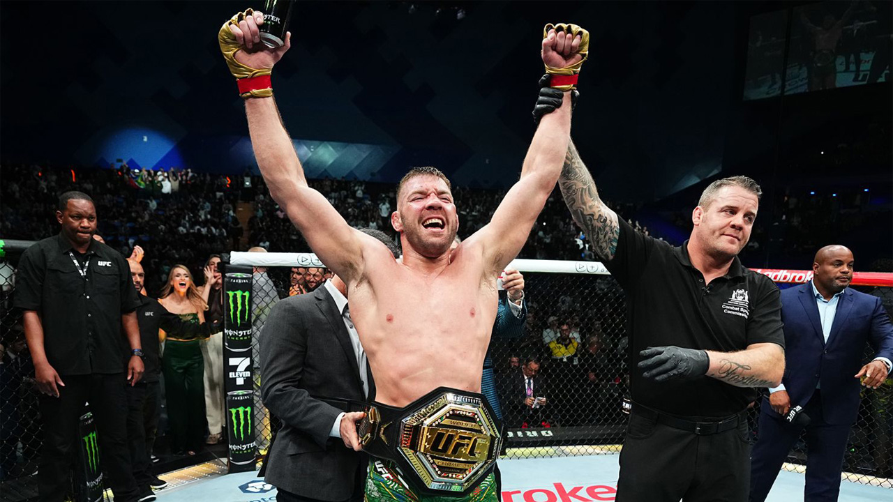 Dricus du Plessis Bikin Penggemar Murka Gara-gara Sebut Israel Adesanya Lawan Terberatnya di UFC