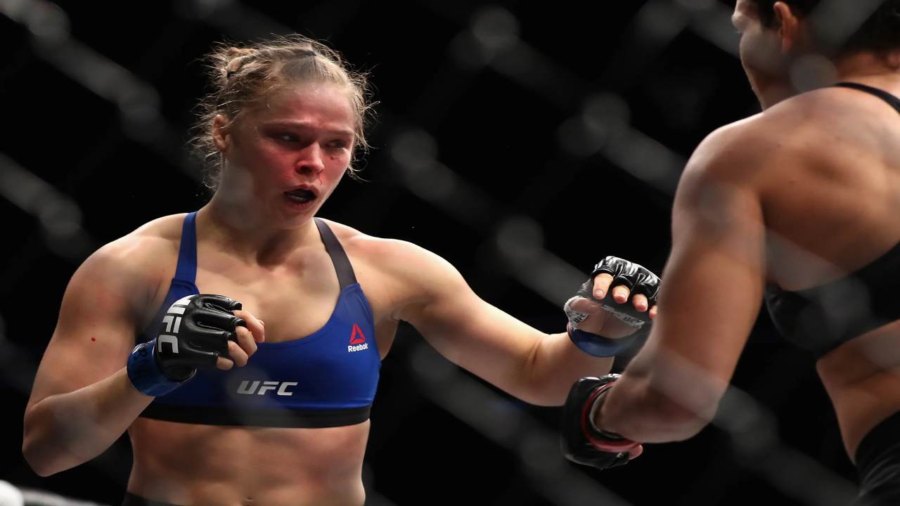 Matt Brown Nilai Ronda Rousey Bersikap seperti ‘Pecundang yang Tak Bisa Move On’ dan Menyerang Joe Rogan