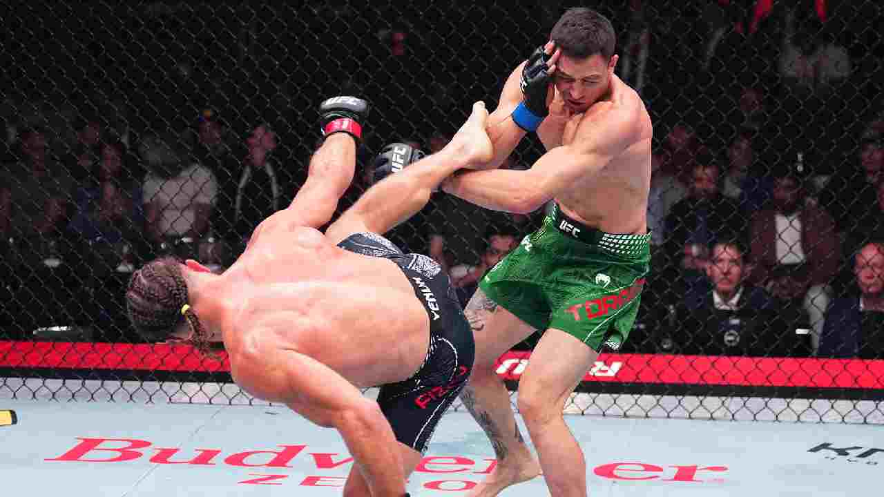 Rafael Fiziev Bangkit Spektakuler! Knockout Memukau Manuel Torres di UFC Baku Bikin Publik Terpana